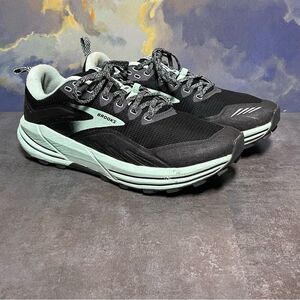 Brooks Cascadia 16 Women's BlackTrail Running Shoes Size 10B